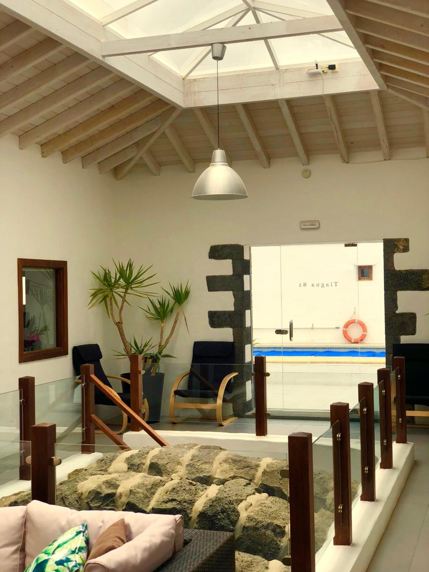 Cuarto Botanico - Shared Pool - Island Location - 10 Mins Drive To Famara And La Santa Apartamento
