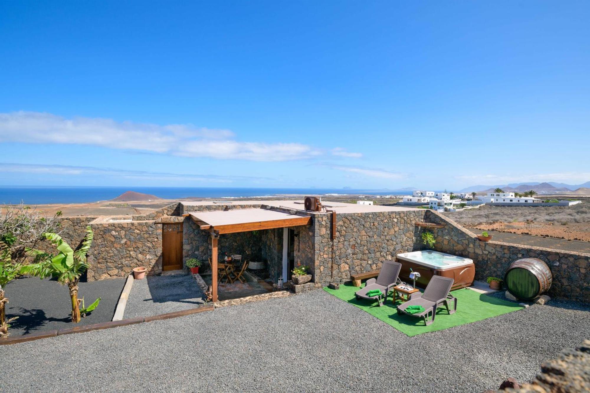 4 Nobles Apartamento Tinajo