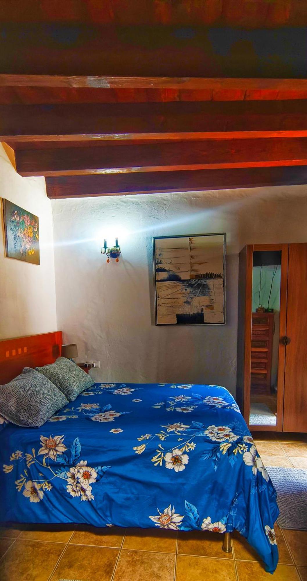 Lucia - La Lava Country house Macher
