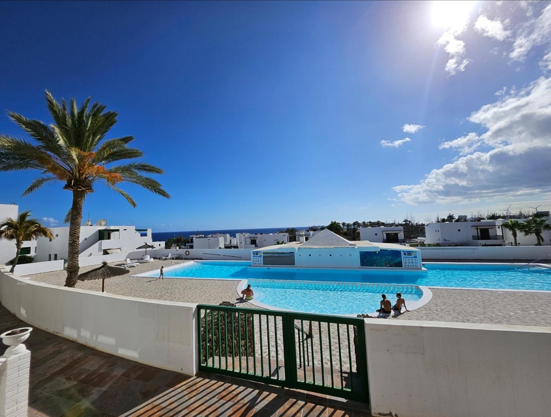 Azul Tuscan Playa Y Piscina Apartment Costa Teguise