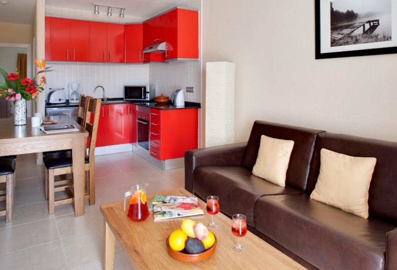 Tahiti 2 Bed
