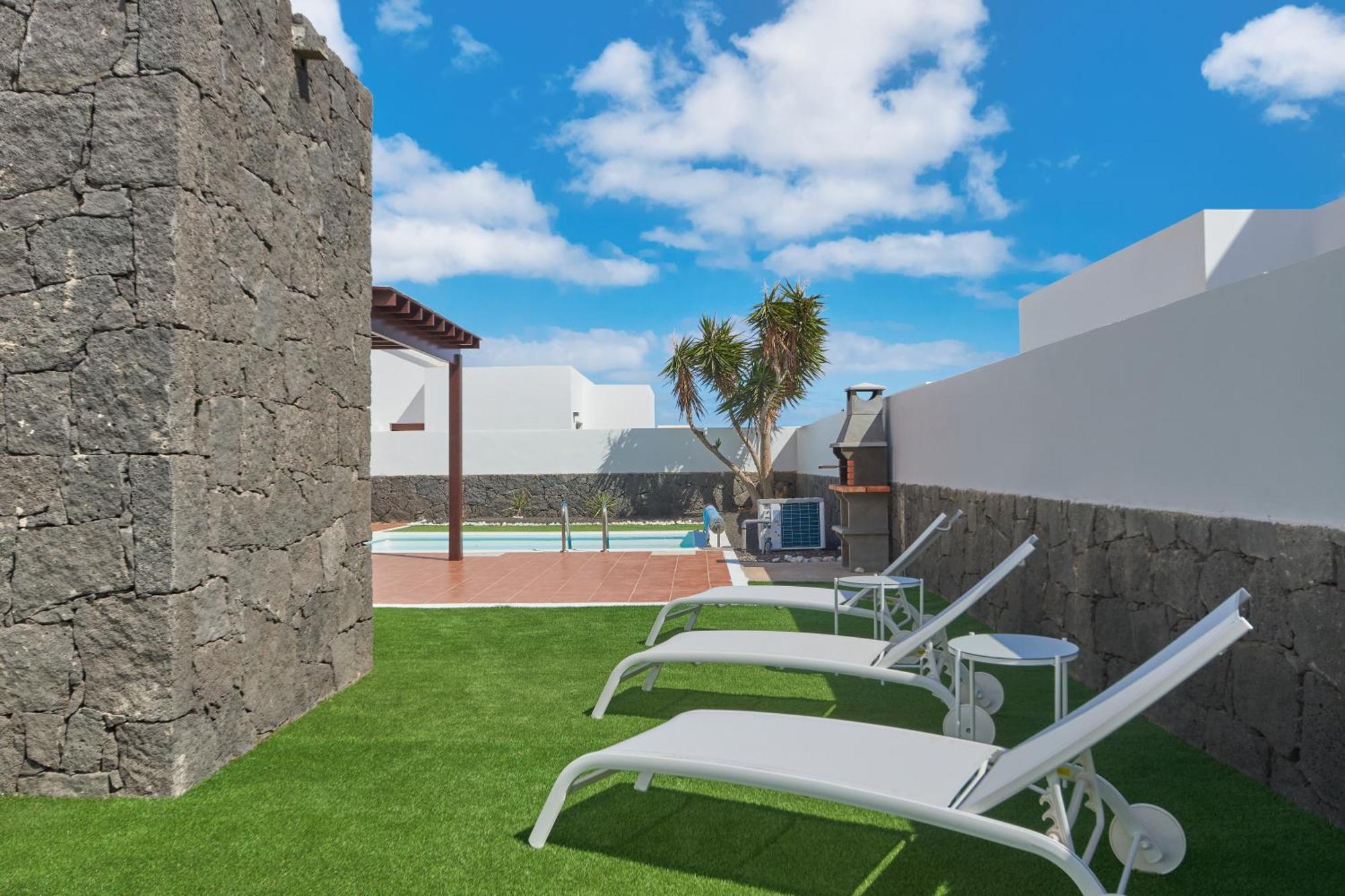 Casa Nolva Heated Pool Holiday home *
