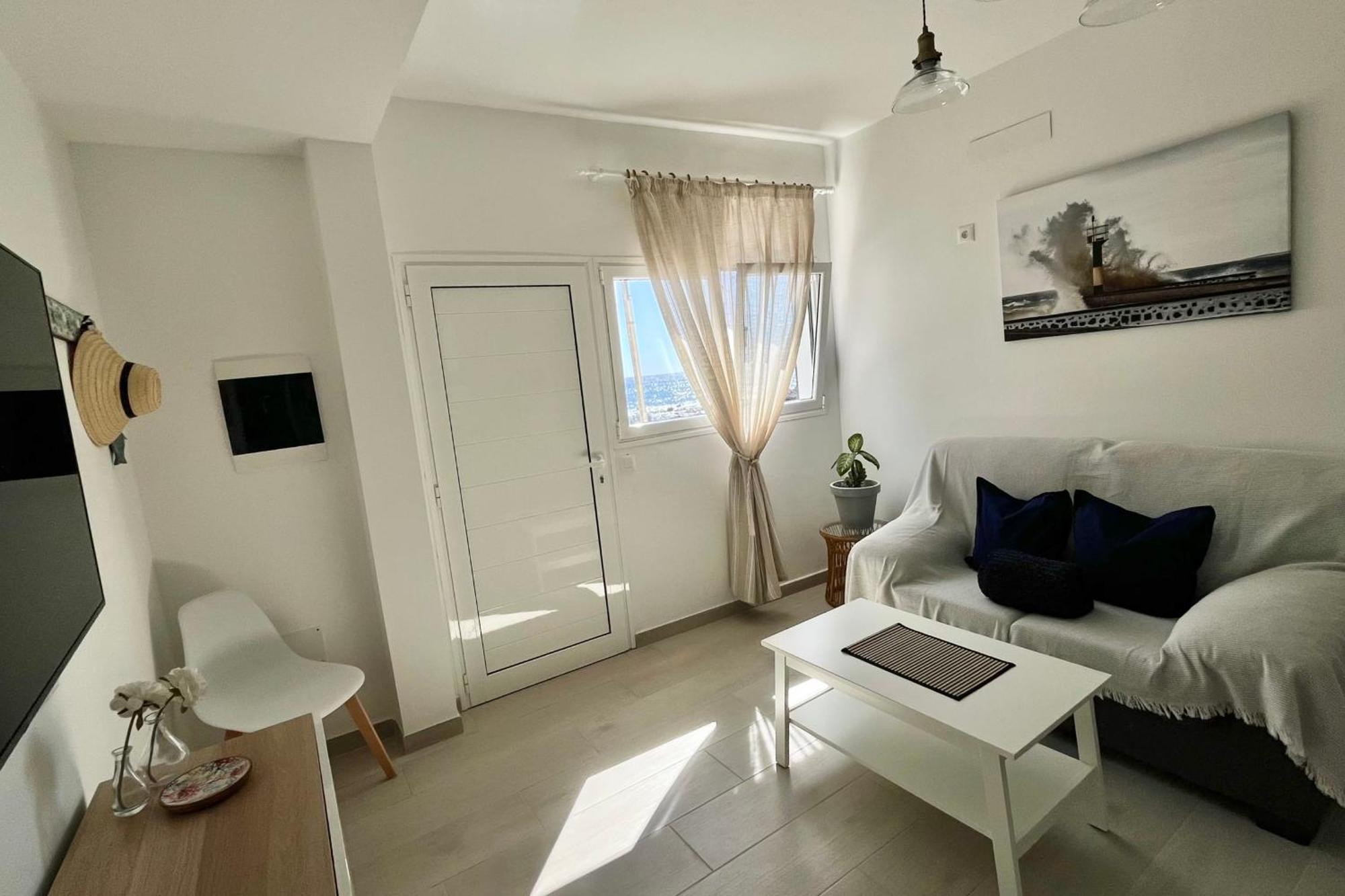 Casa Burgao 1 On Front Line Opposite Natural Pools Apartment