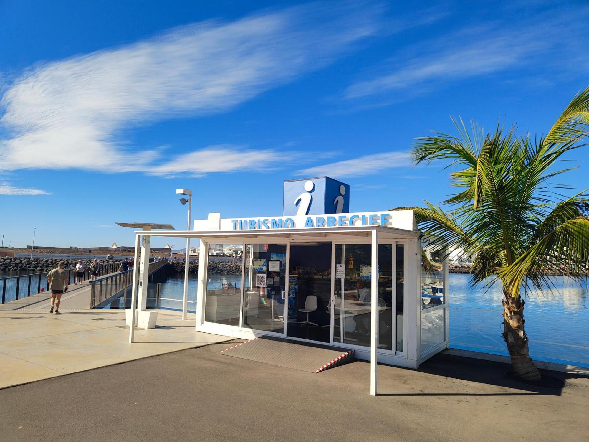 Botel Patapalo Arrecife (Lanzarote)