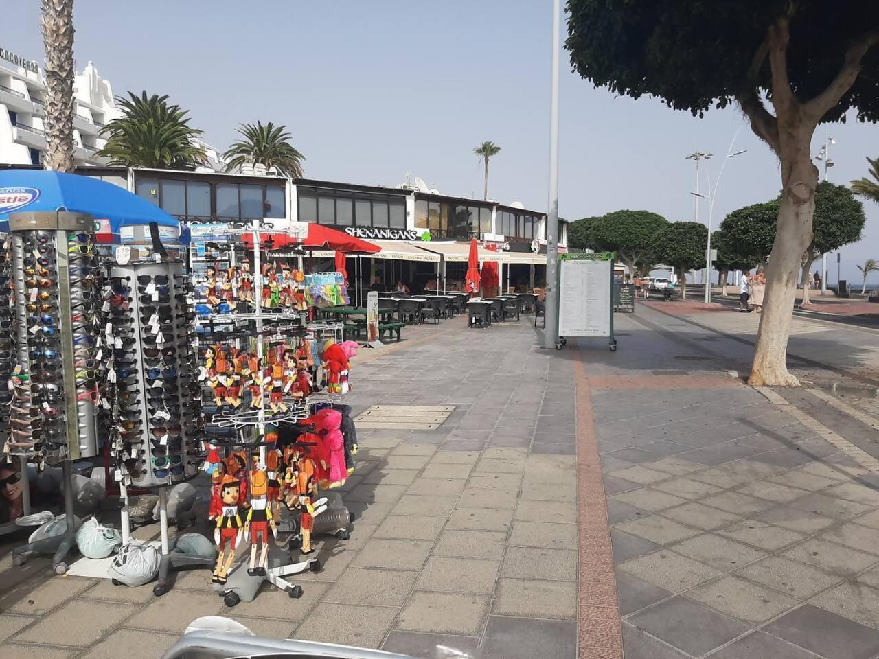 Internacional Tv Un Minuto Avenida Y Playa * Tias