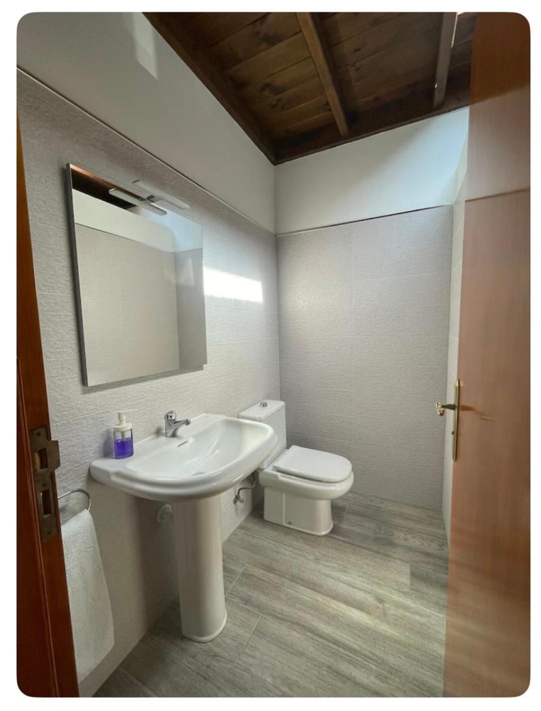 Casa De Huespedes Roca Apartamento Playa Blanca (Lanzarote)