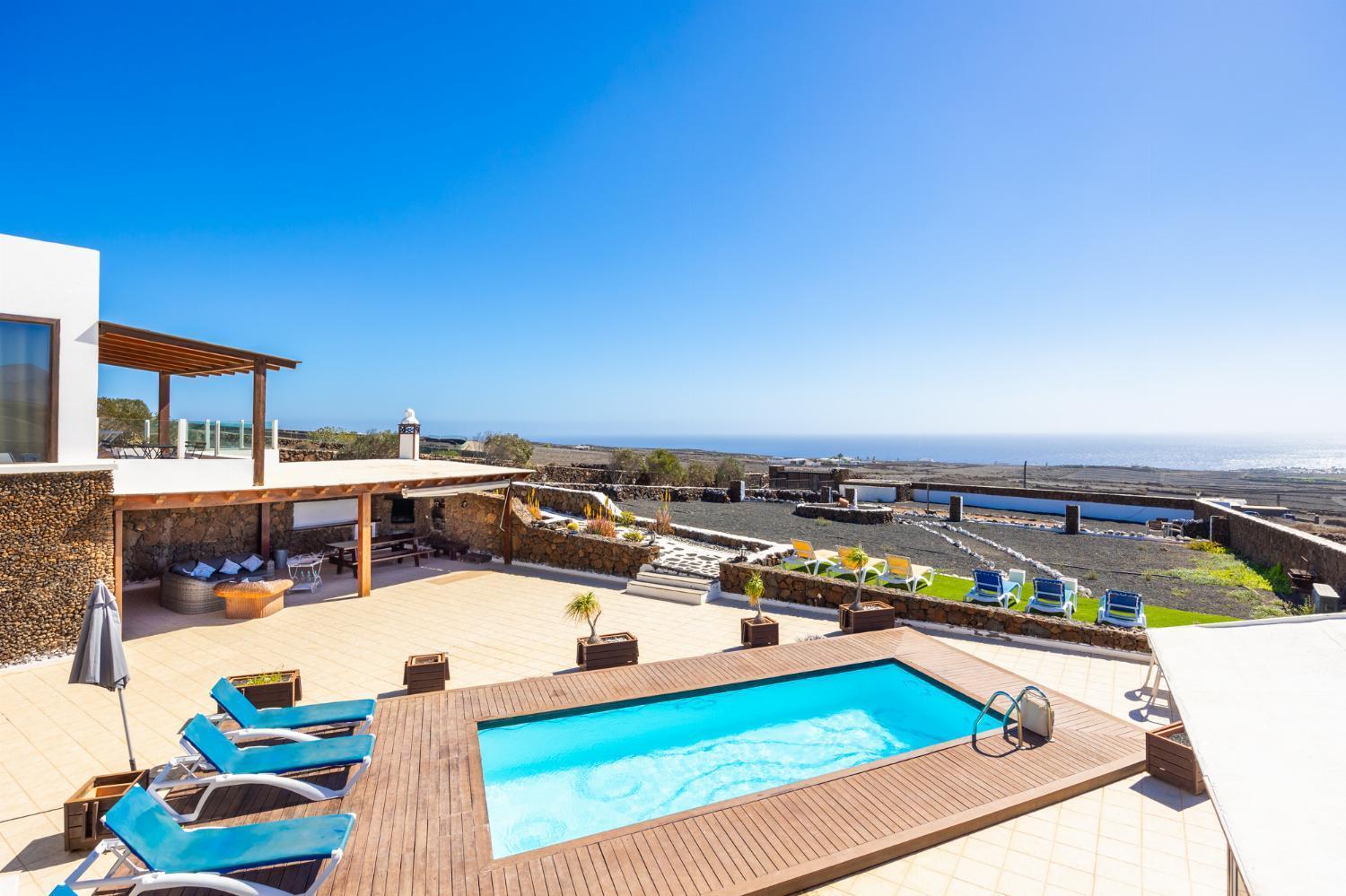 Villa Vista Mar *