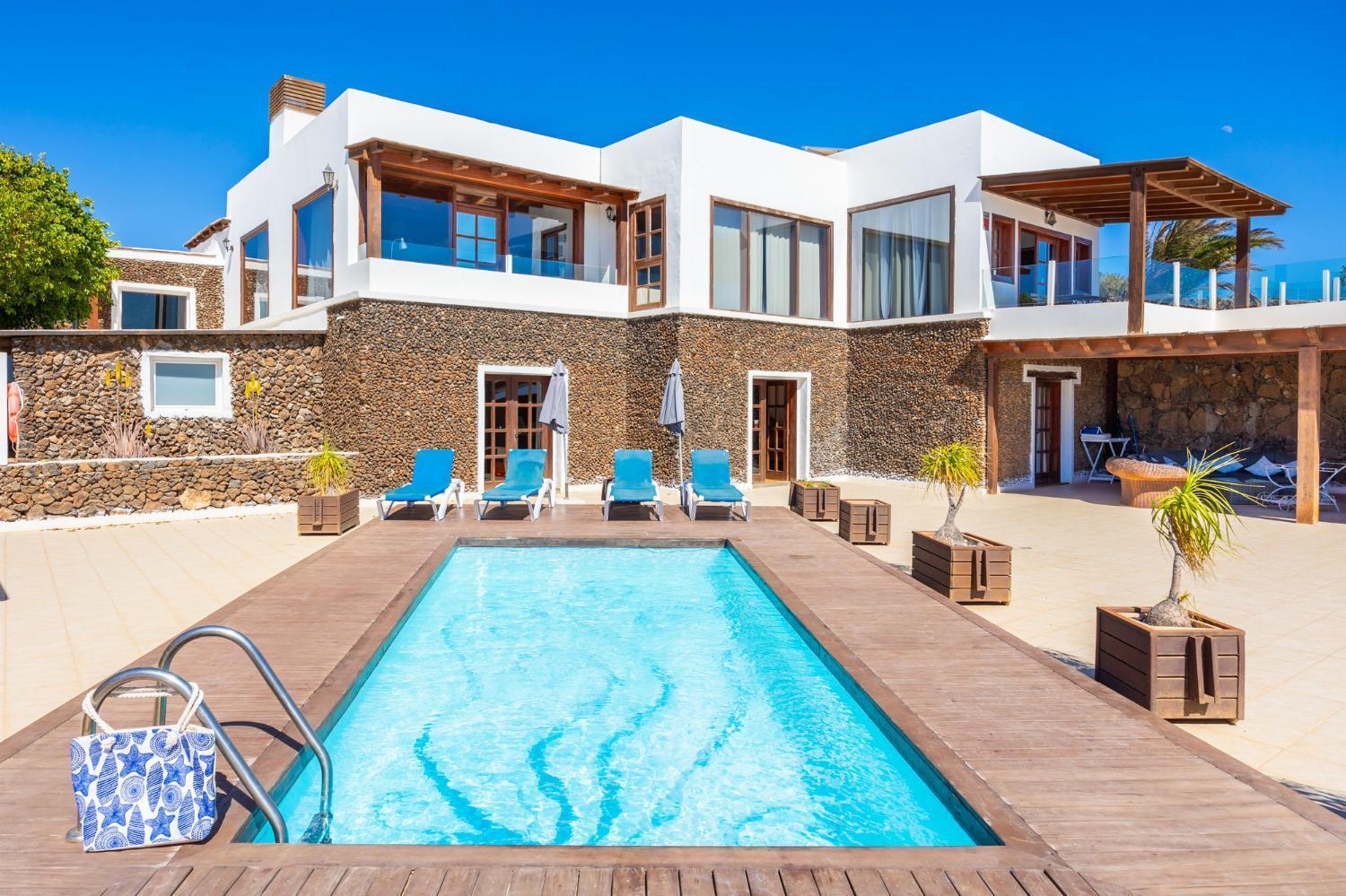 Vista Mar Villa