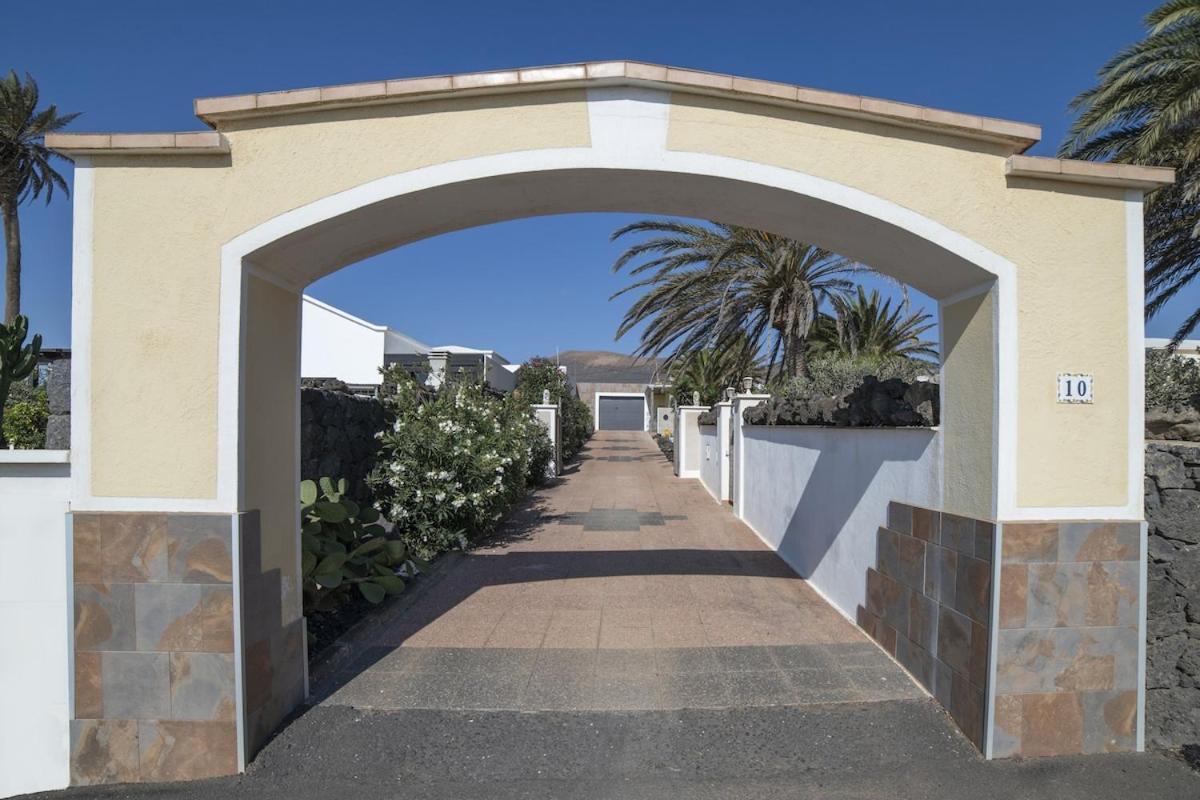 Madora La Asomada Holiday home *