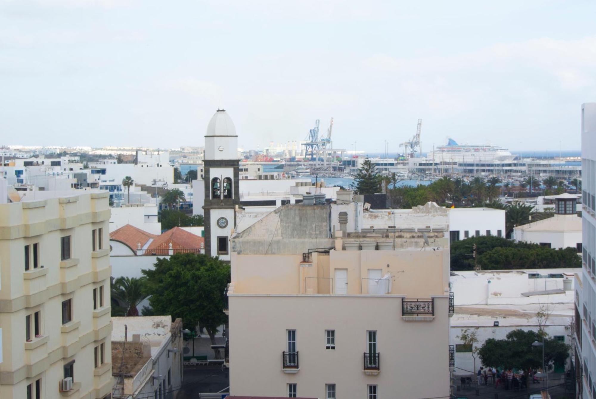 Vistas De Arrecife Apartamento *