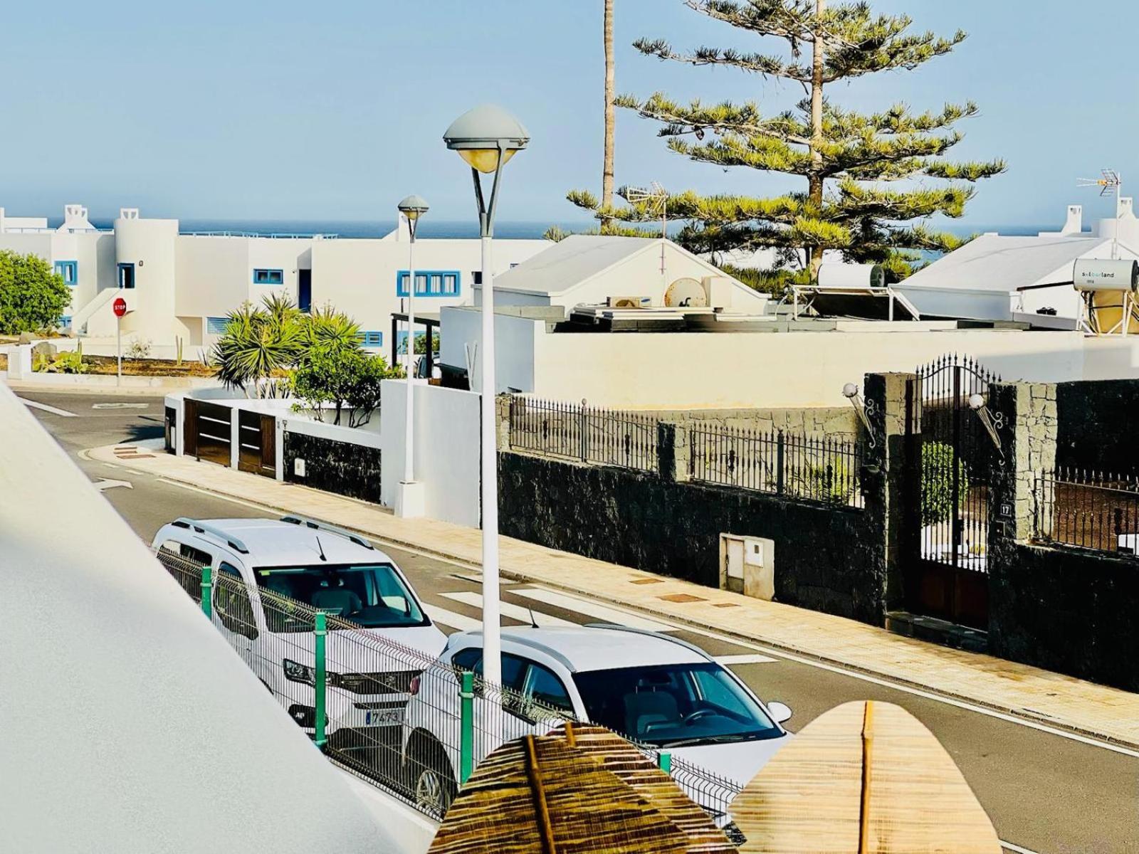Canaryislandshost L Mare Apartment Puerto del Carmen (Lanzarote)
