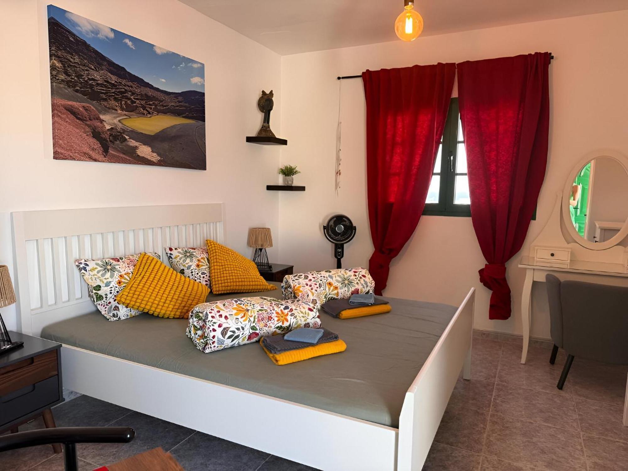 Nopasanada Tu Casa En Lanzarote * El Cuchillo