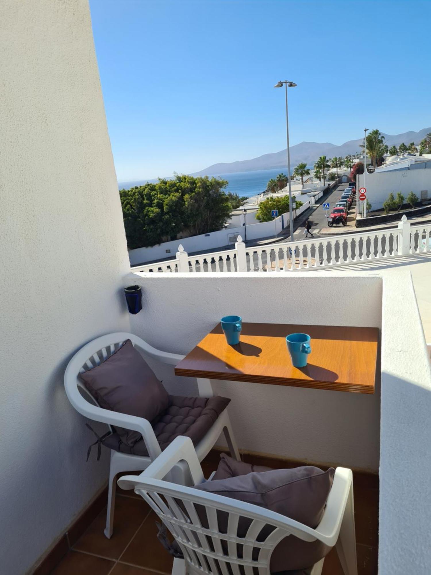 Bella Vista - Amazonas Puerto del Carmen (Lanzarote)