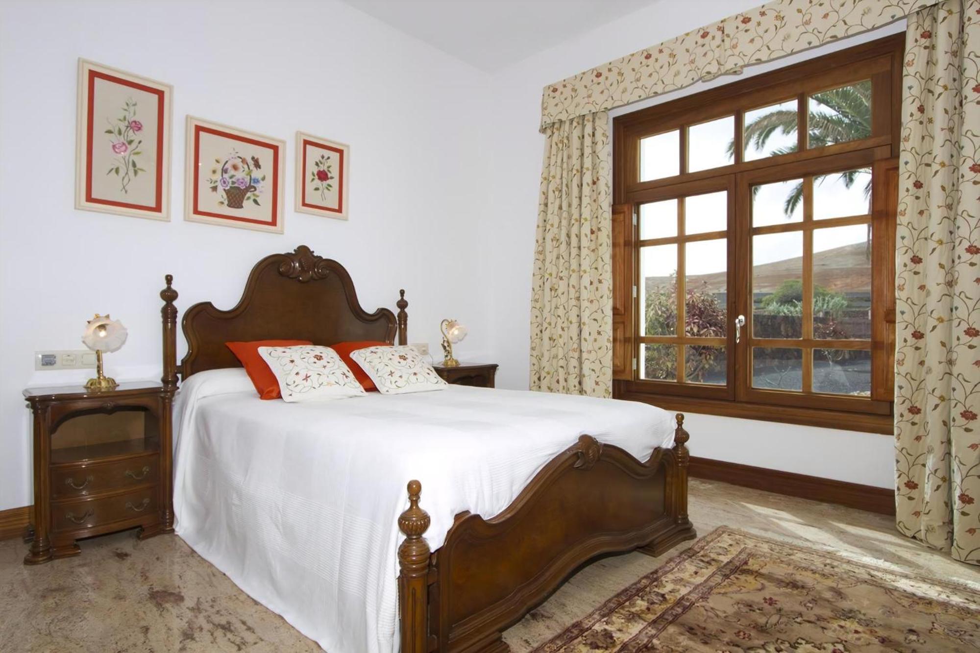 Ruhiges Remedios Mit Panoramablick Holiday home Los Valles