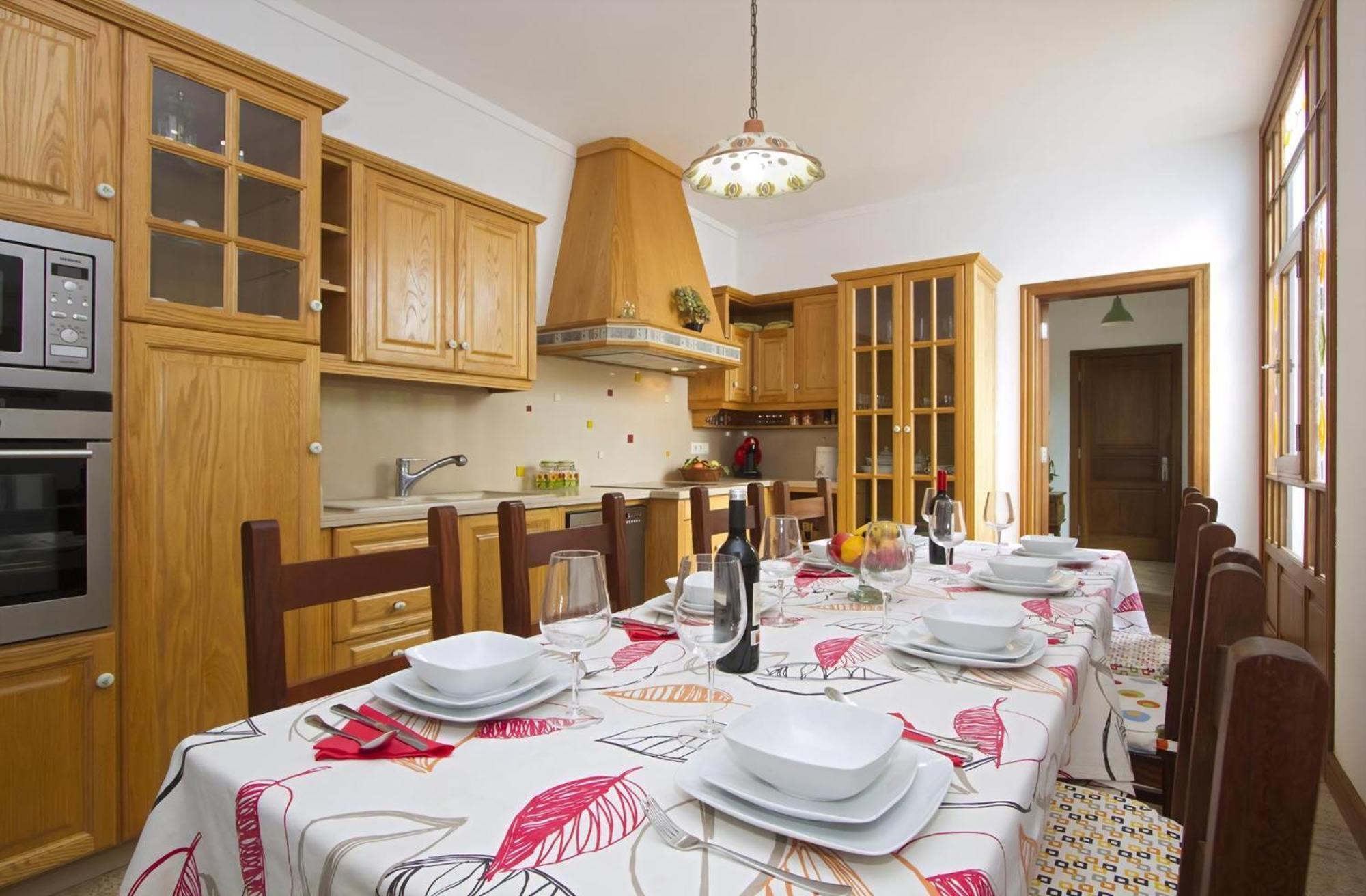 Ruhiges Remedios Mit Panoramablick Holiday home