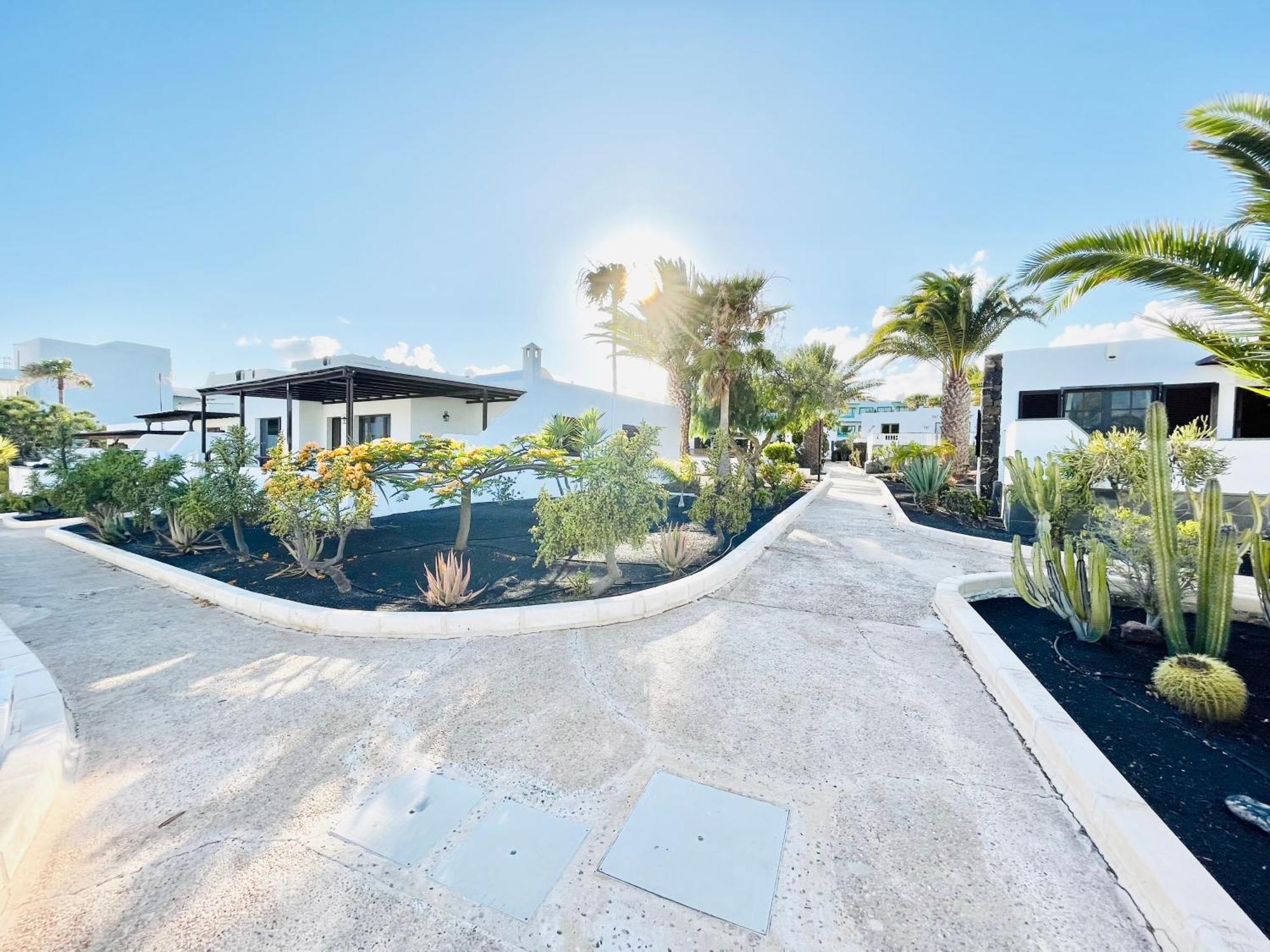 Trinity House En Playa Bastian
