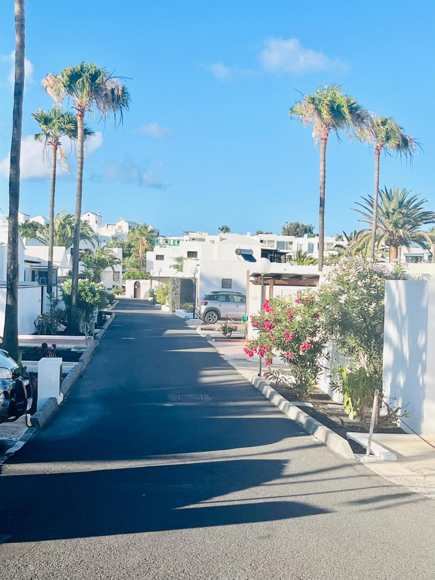 Trinity House En Playa Bastian * Costa Teguise
