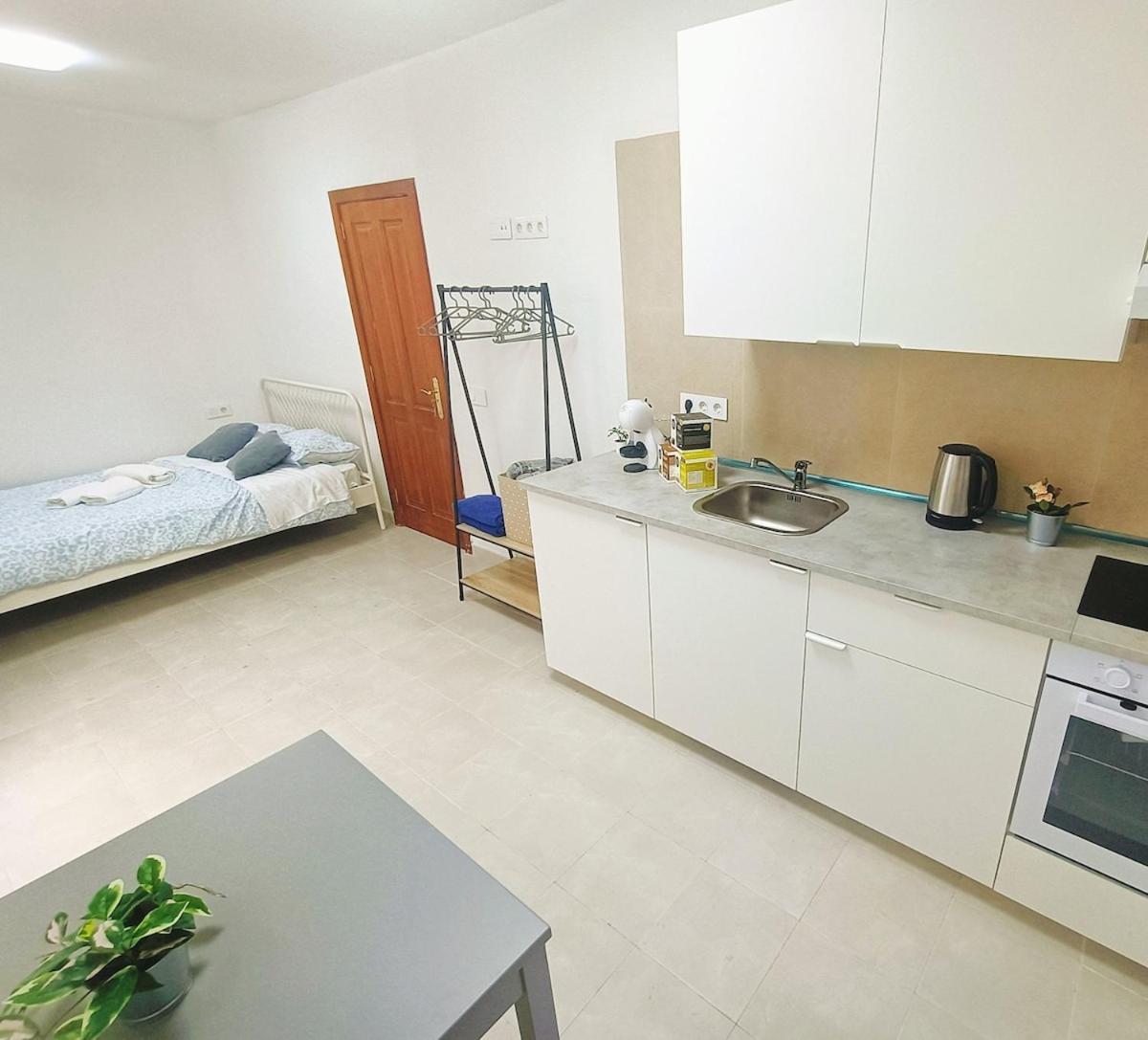 Acogedor Miniestudio En Apartamento *