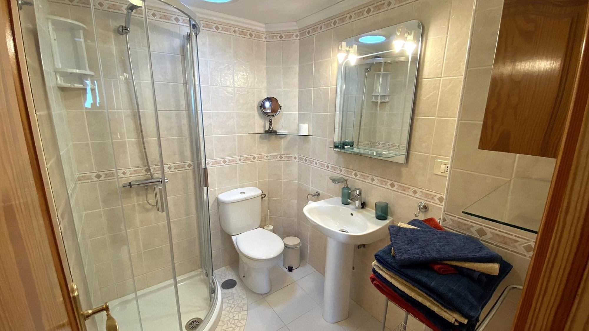 App 308 - Wundervoller Meerblick, Sehr Zentrale Lage, Angenehm Ruhig Apartment *