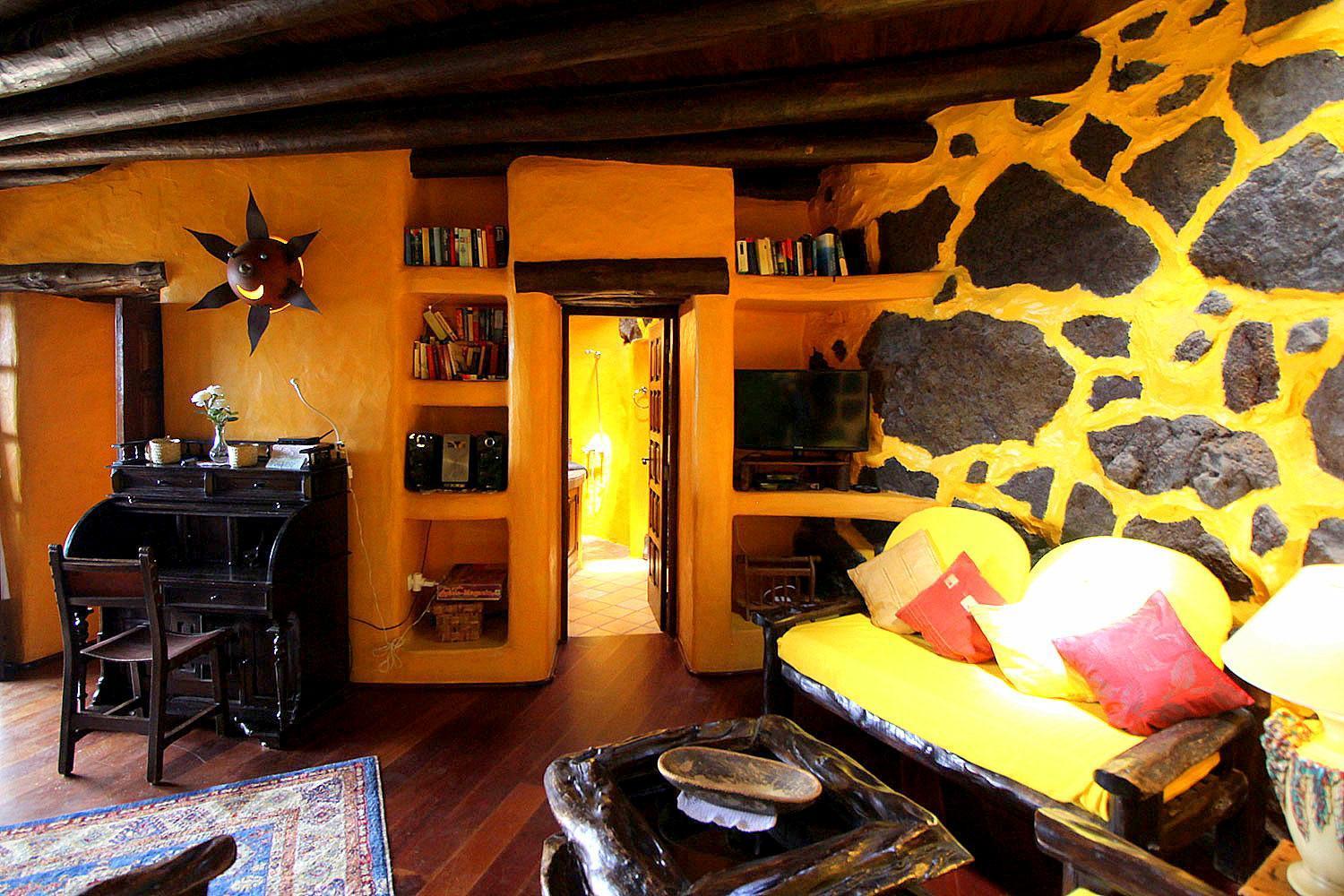 Casa Cora Tías
