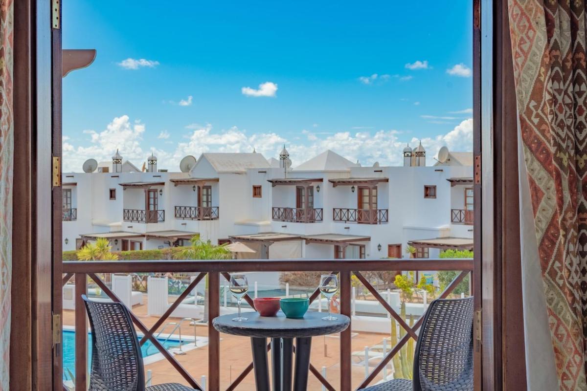 Apartment Casa Del Mar Ilic With Communal Pool And Sea Views Playa Blanca (Lanzarote)