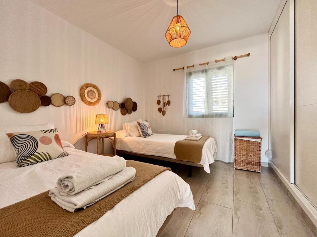 Apartamento 1 Bedroom With Fantastic Sea Views
