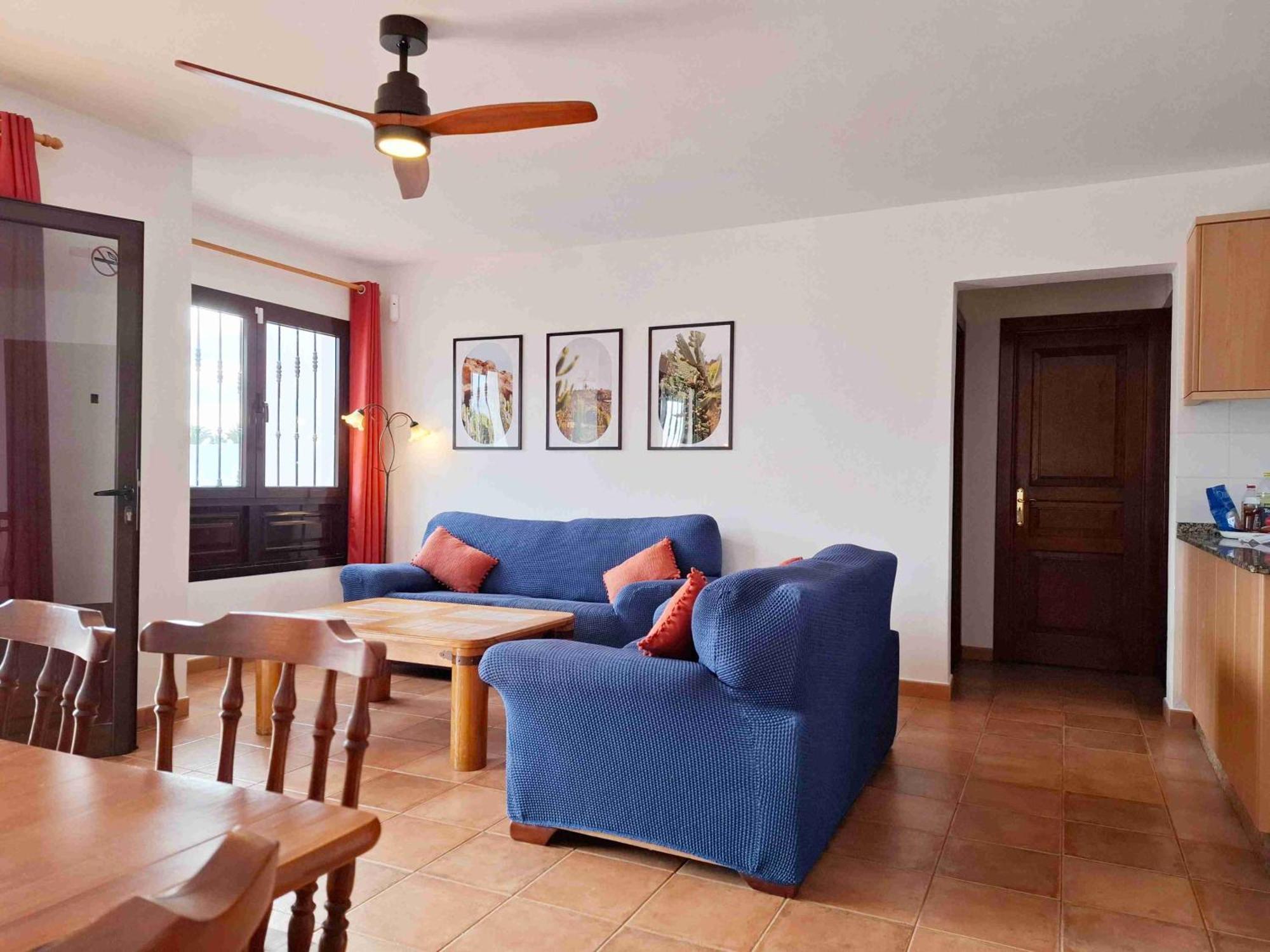 Villa With Private Pools - Just 7 Min Walk From Beach, Bars & Dining