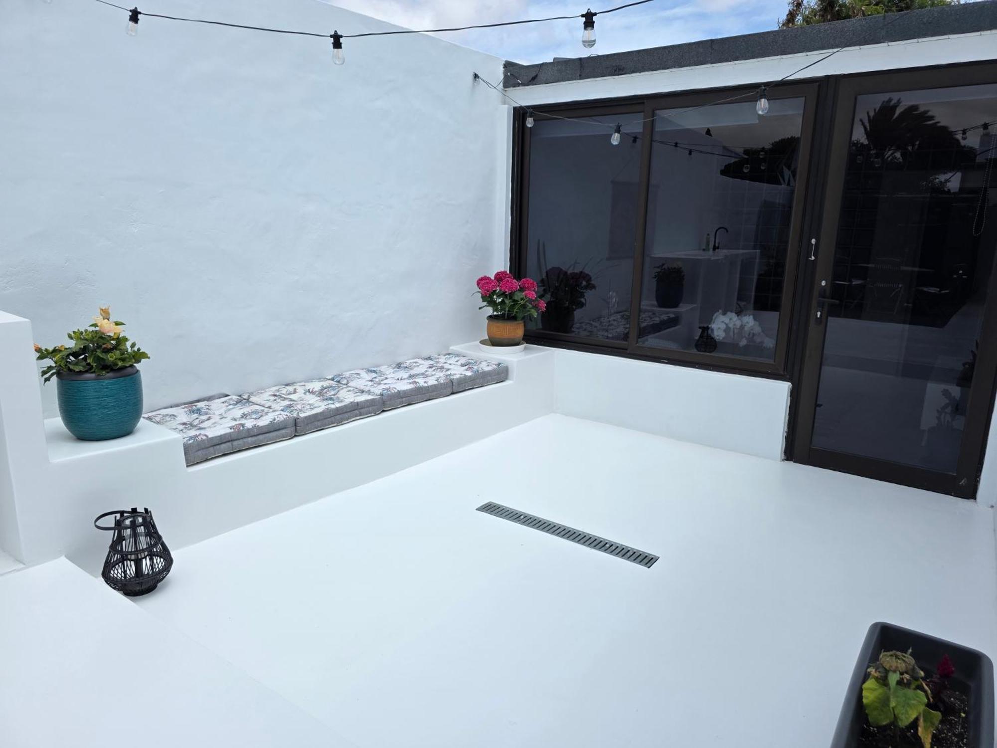 Habitación en casa particular Alunita & Pirita, Con Jardin, Terraza Y Wifi En Zona Tranquila Y Centrica Nazaret