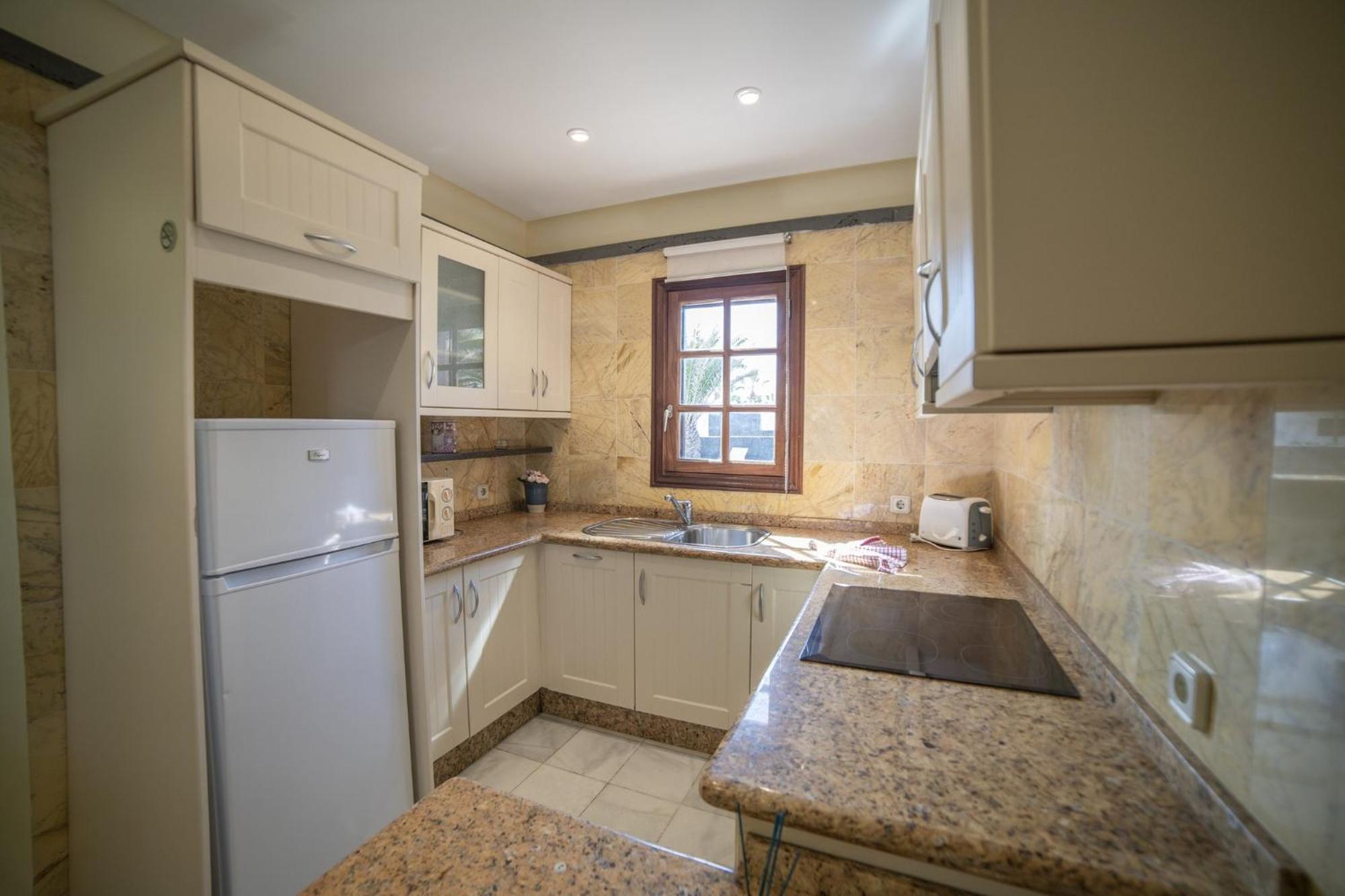Sensational 3 Bedrooms Myoga Spacious Sun Terrace Outdoor Pool And Bbq Montana Roja *