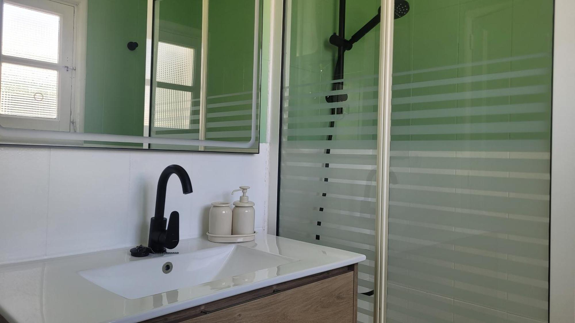 Casa Andres - *