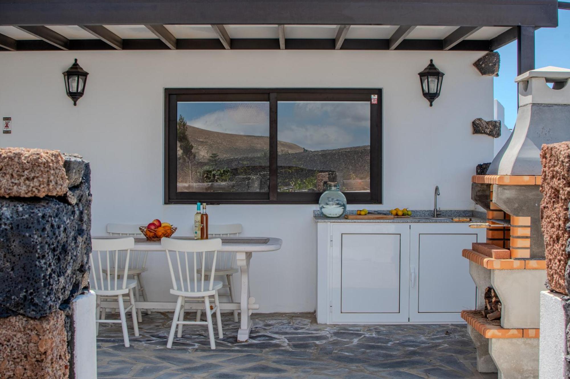 Apartment Casa Mar De Lava -escapada Activa En Masdache, Corazon De Lanzarote Tias