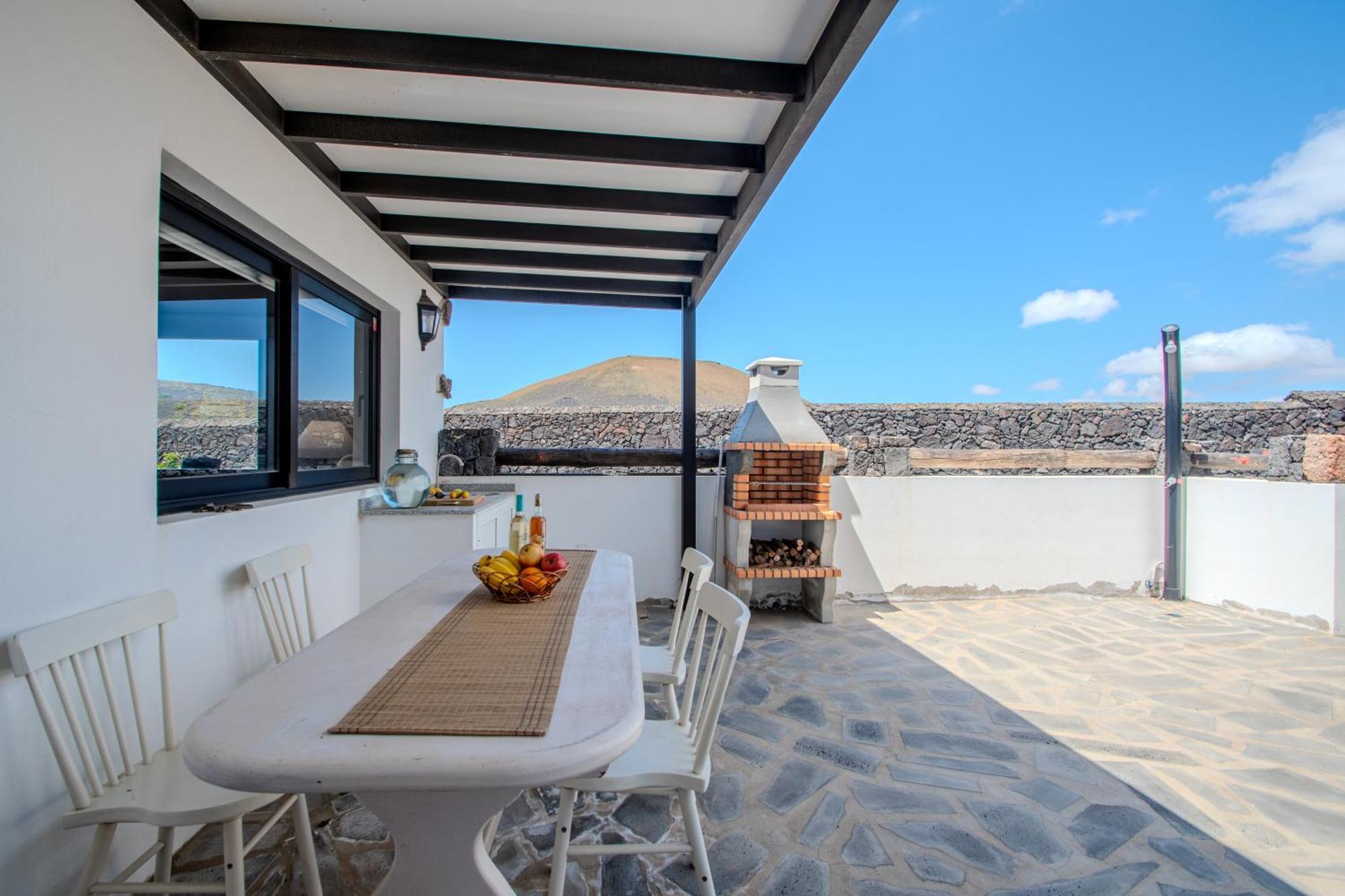 Apartment Casa Mar De Lava -escapada Activa En Masdache, Corazon De Lanzarote Tias