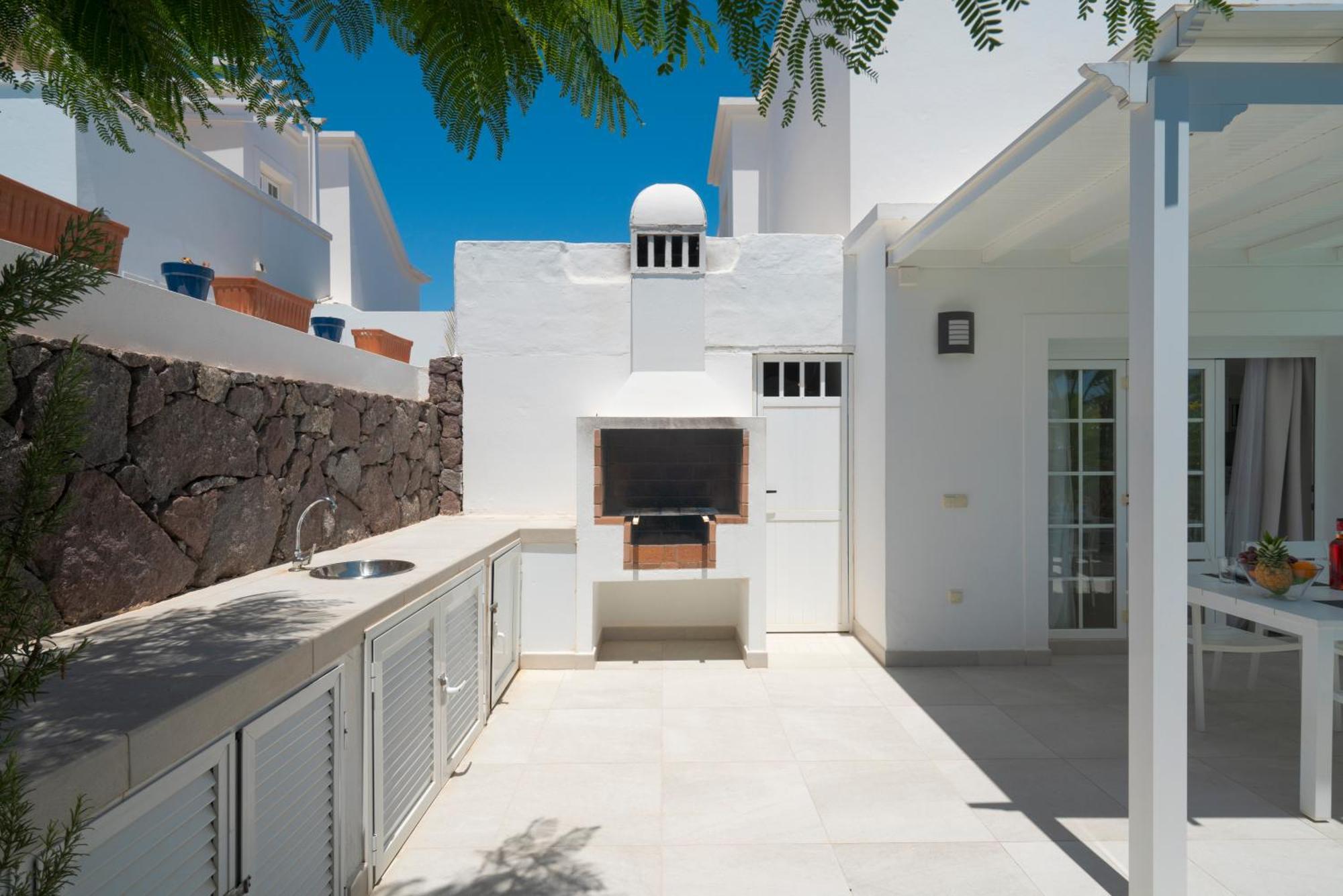 Charlana Puerto del Carmen (Lanzarote)