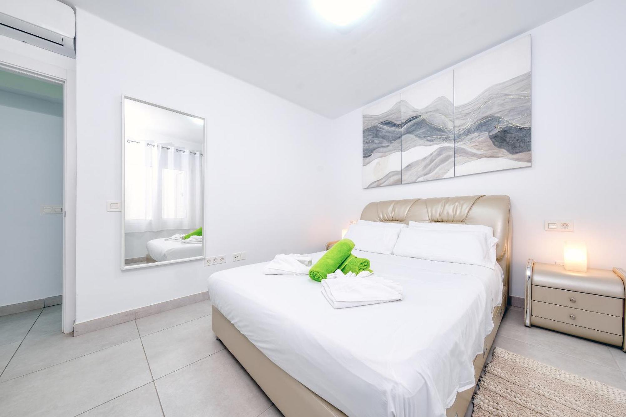 Apartment Monarca House, Senator *