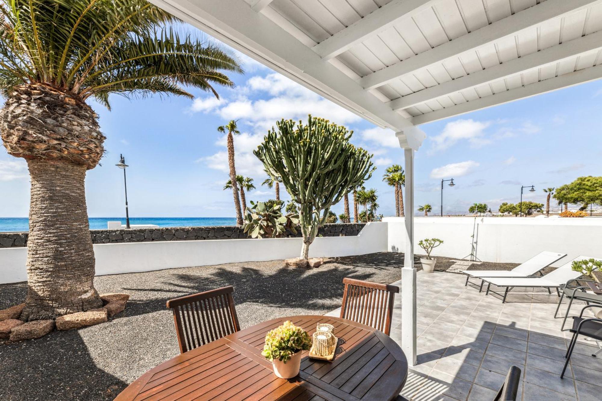 Holiday home Casahost El Cable Seaview House