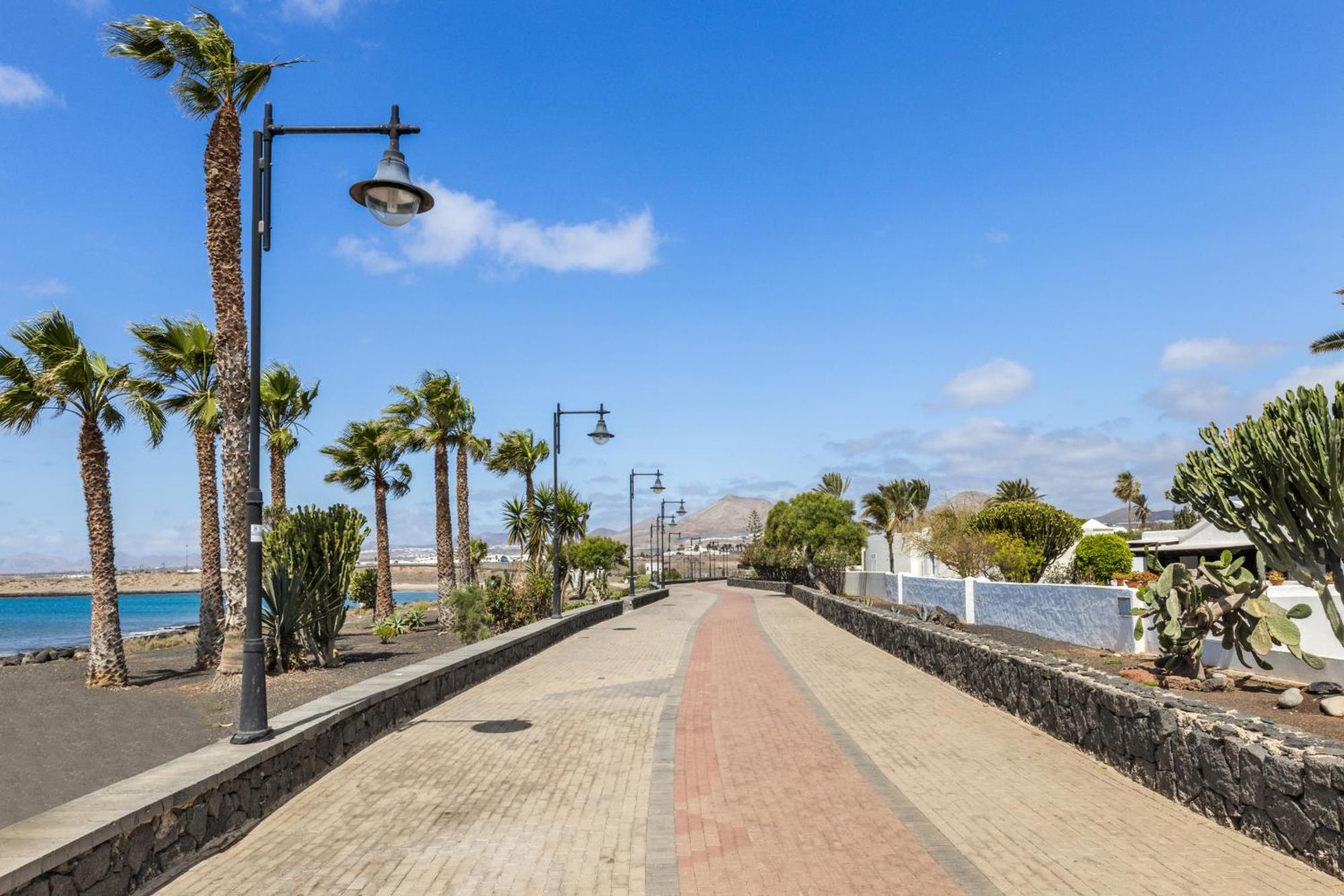 Casahost El Cable Seaview House Holiday home