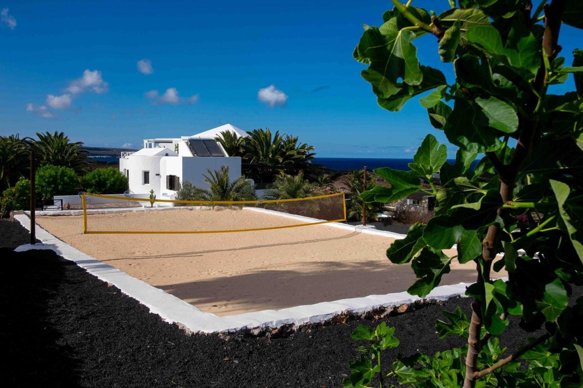 By The Sea Villa *