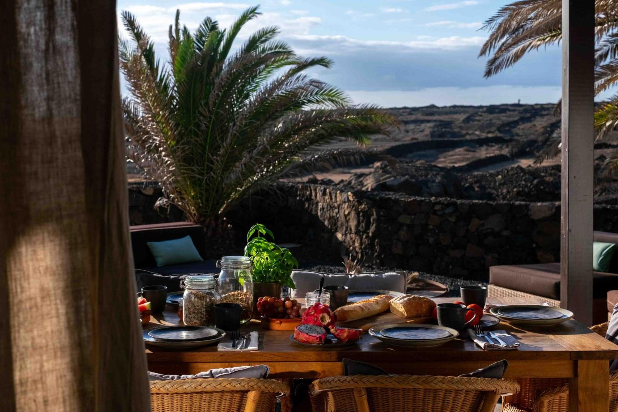 Villa By The Sea *