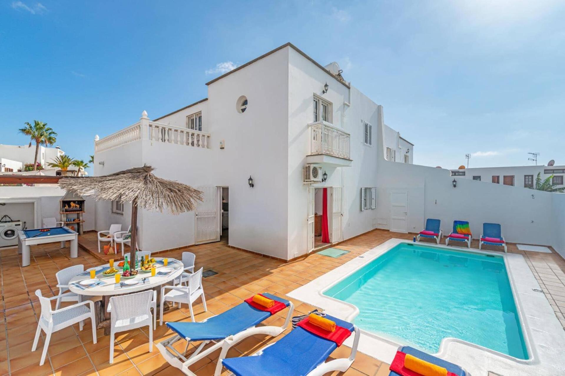 Villa Castillo By Puerto del Carmen (Lanzarote)