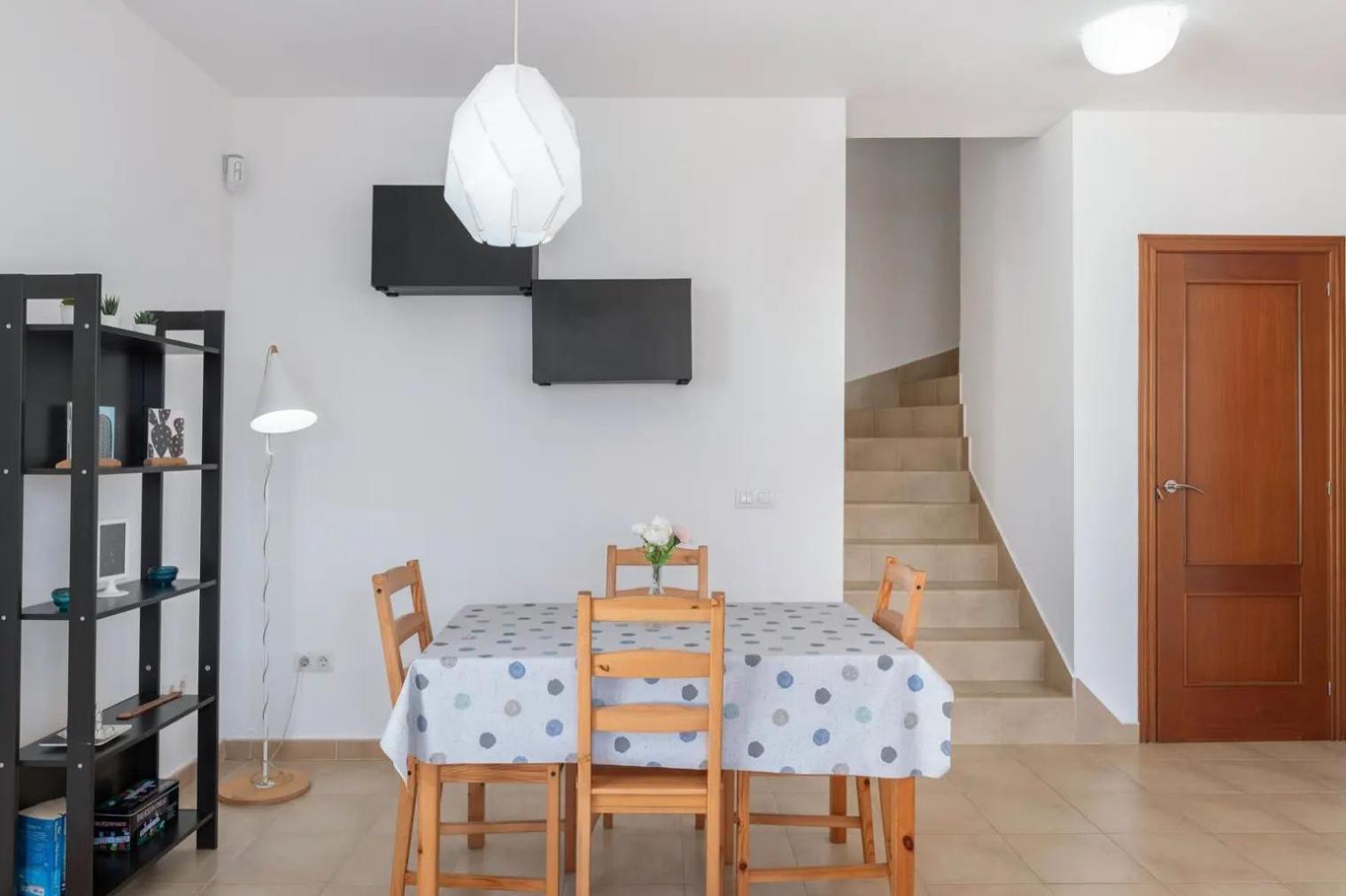 Luxury Lanzarote Villa Playa Blanca (Lanzarote)