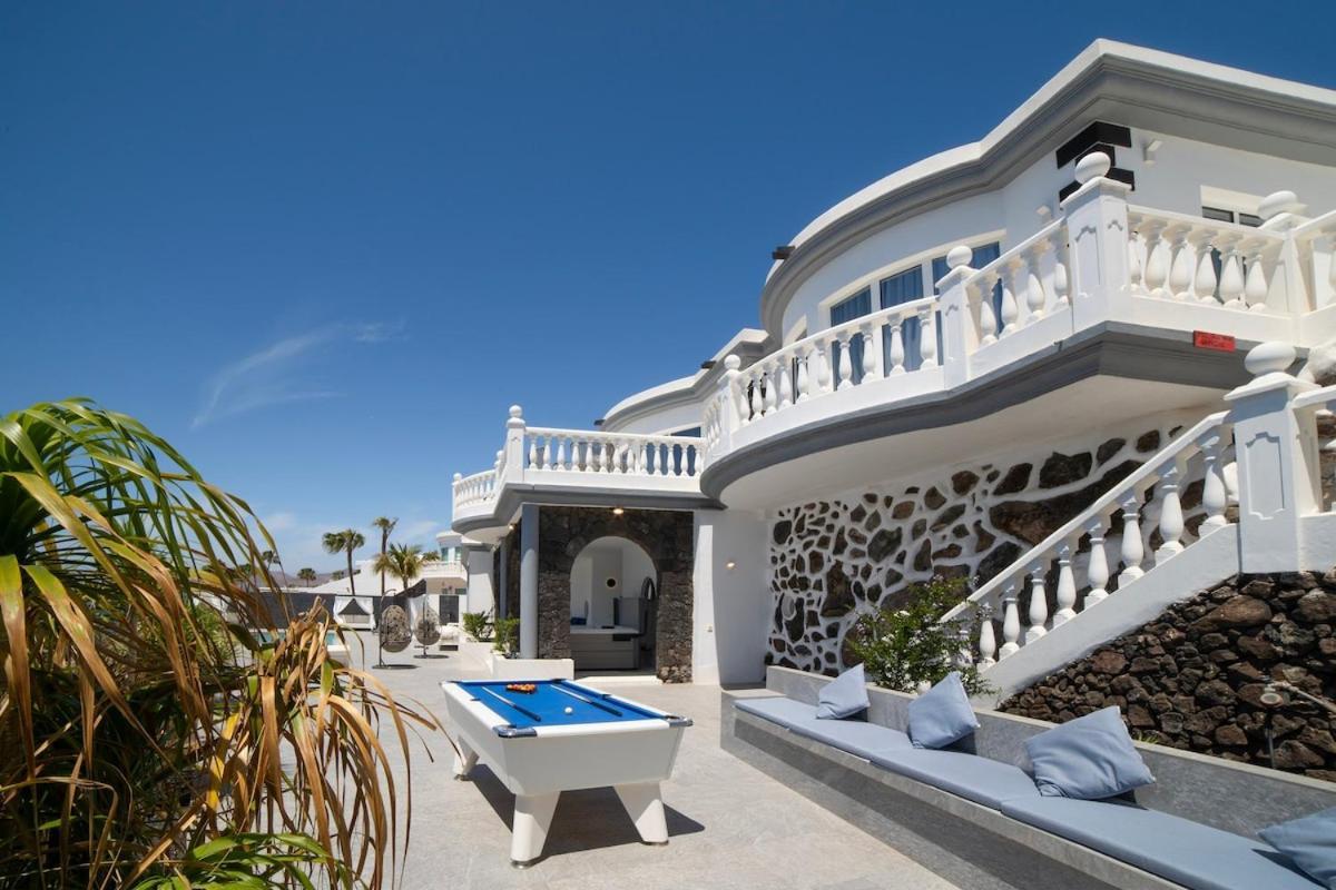 Casa Leon, Exceptional 6 Bed * Puerto del Carmen (Lanzarote)