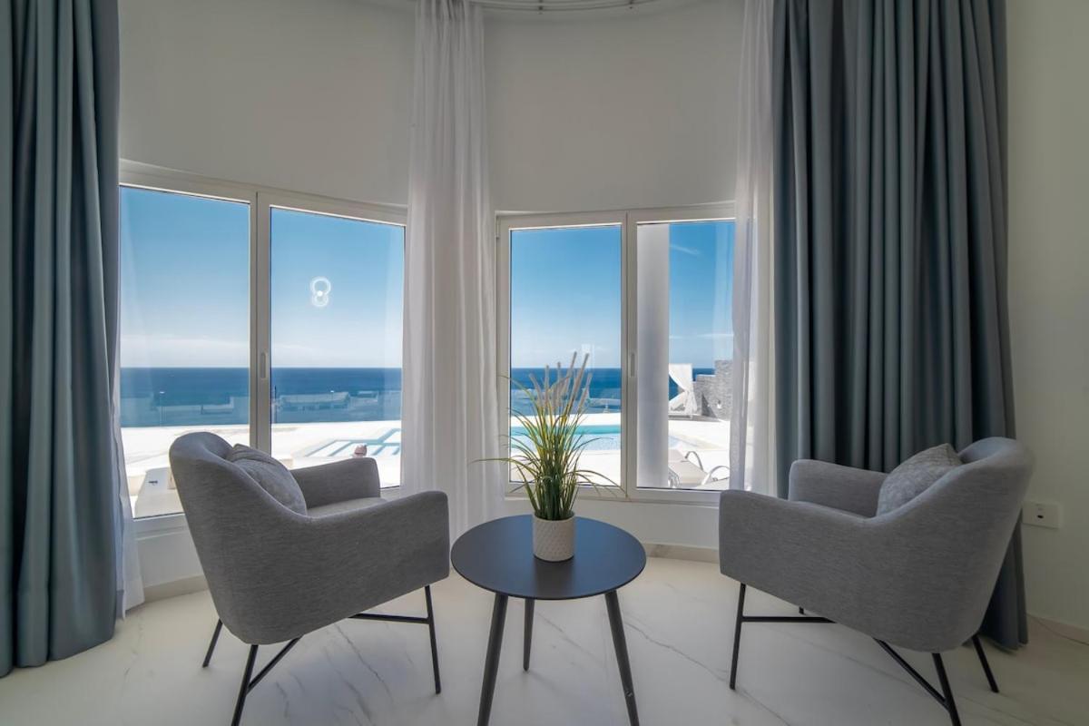 Villa Casa Leon, Exceptional 6 Bed Puerto del Carmen (Lanzarote)
