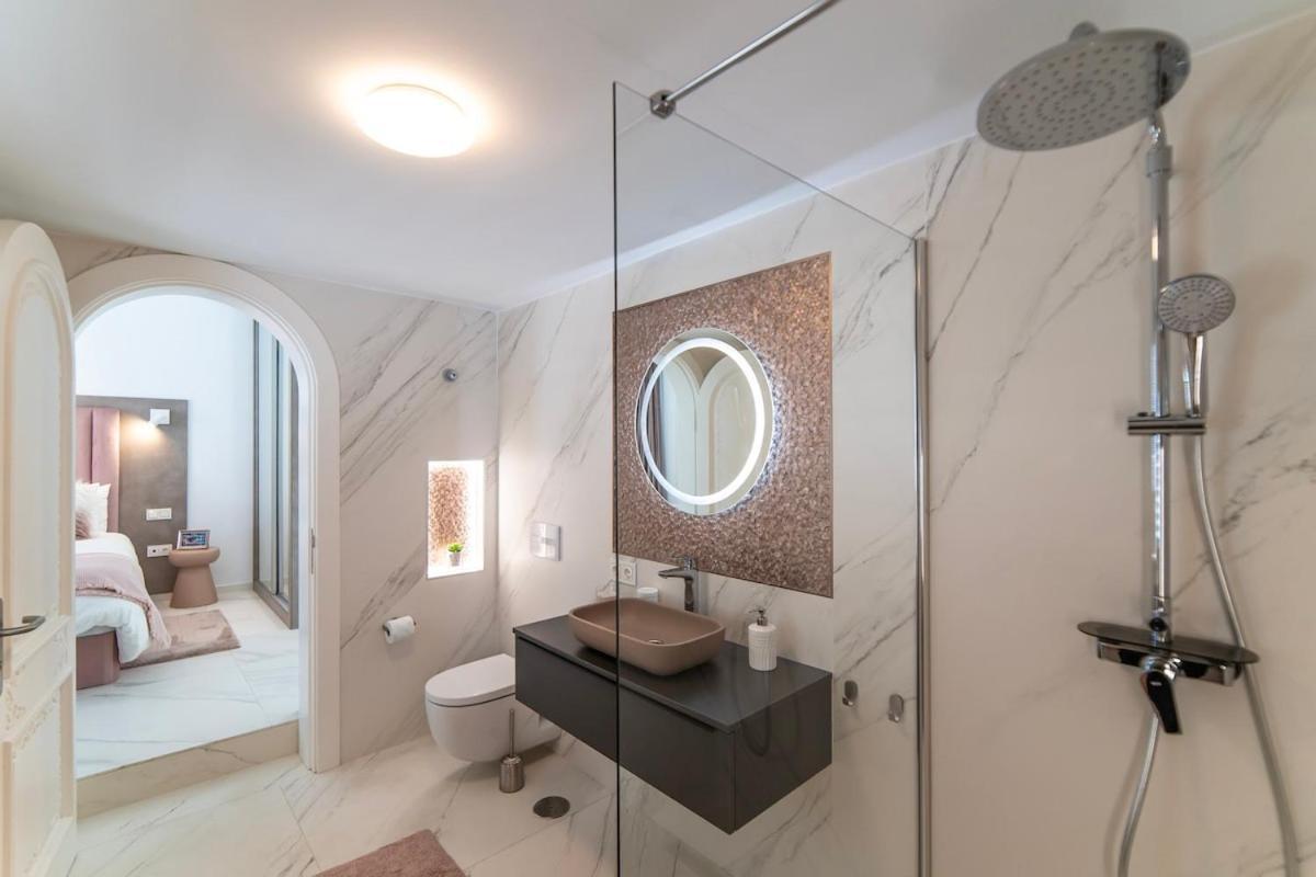 Casa Leon, Exceptional 6 Bed
