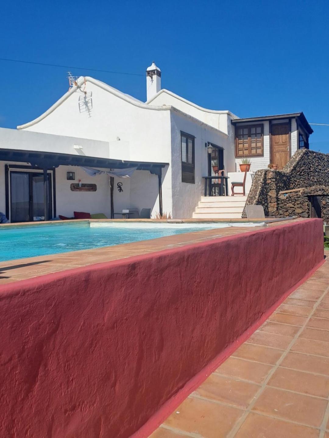 Tipica Lanzarote House Only Adults Bed & Breakfast *