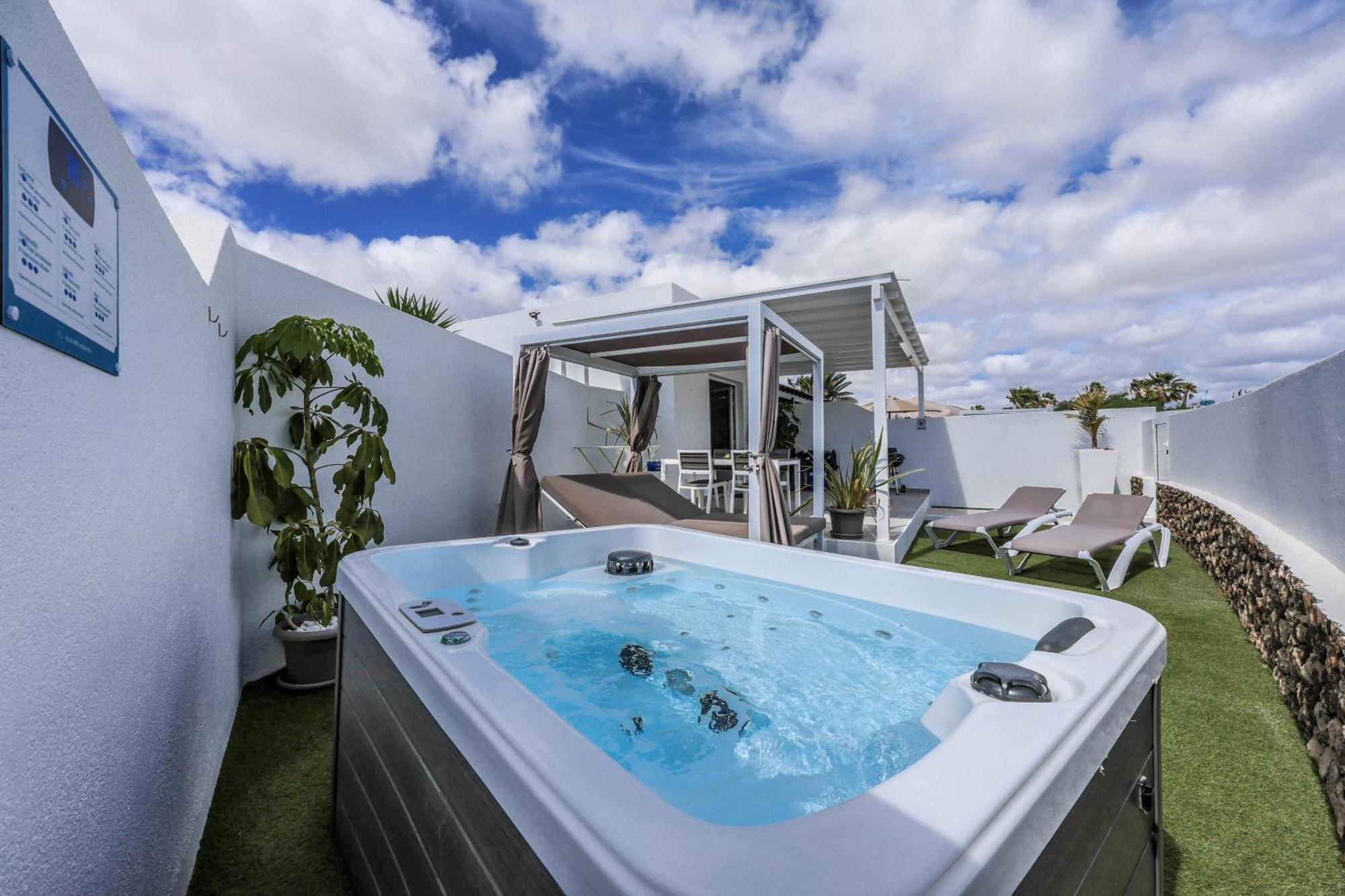 New Lanzasuites Villa Playa Blanca (Lanzarote)