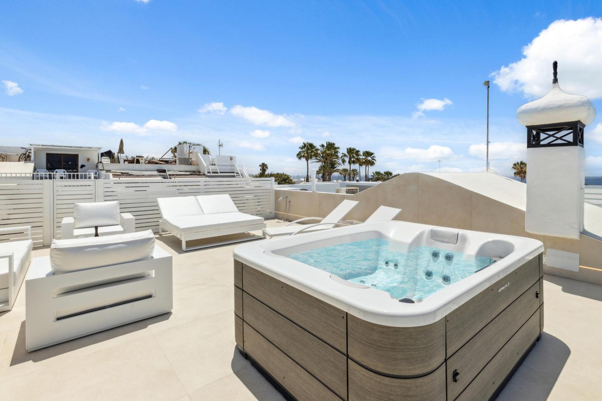 Casa Kiwi By Escapehome Holiday home Puerto del Carmen (Lanzarote)