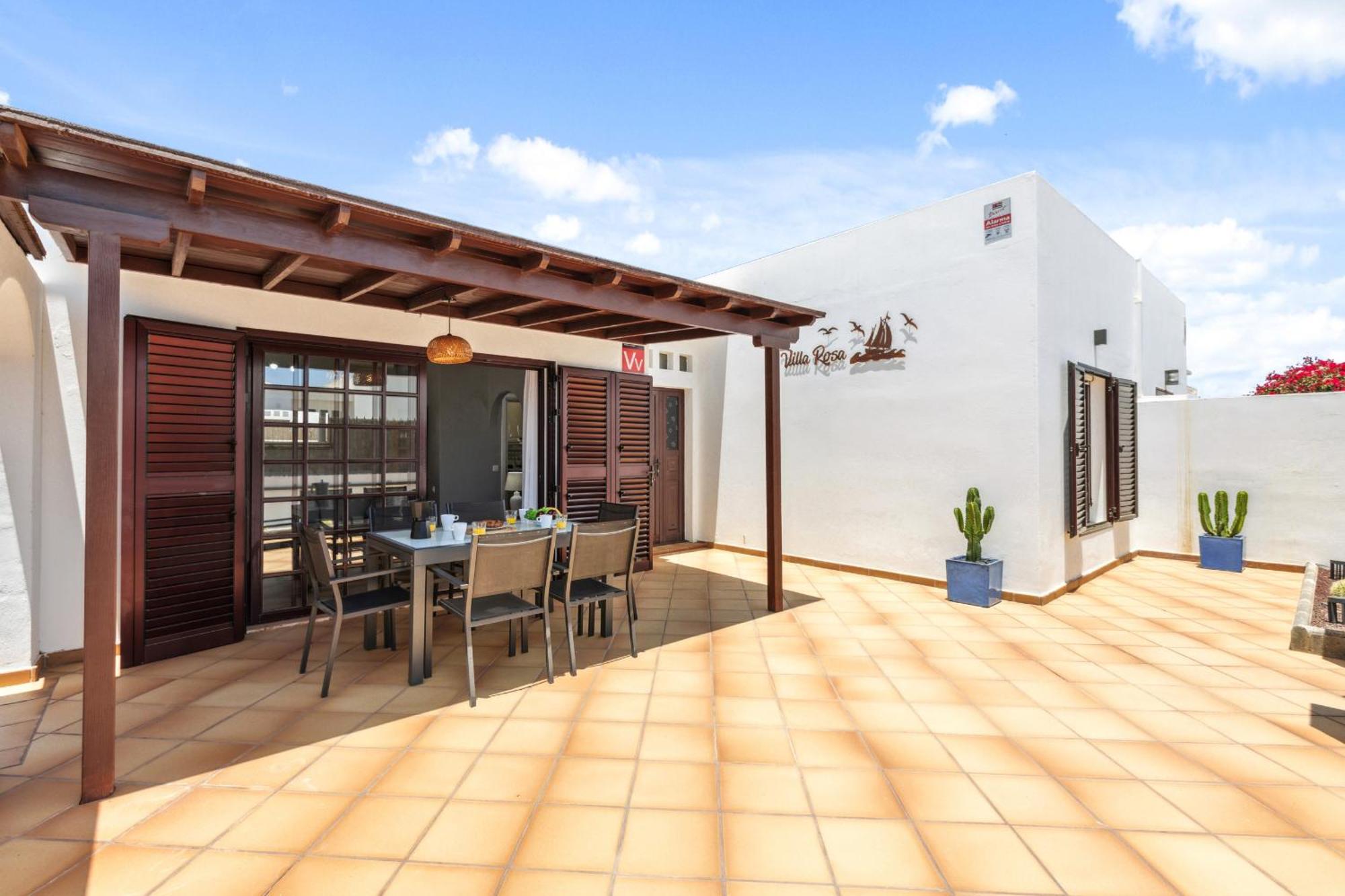 Rosa - Vipvipvillas Arrecife (Lanzarote)