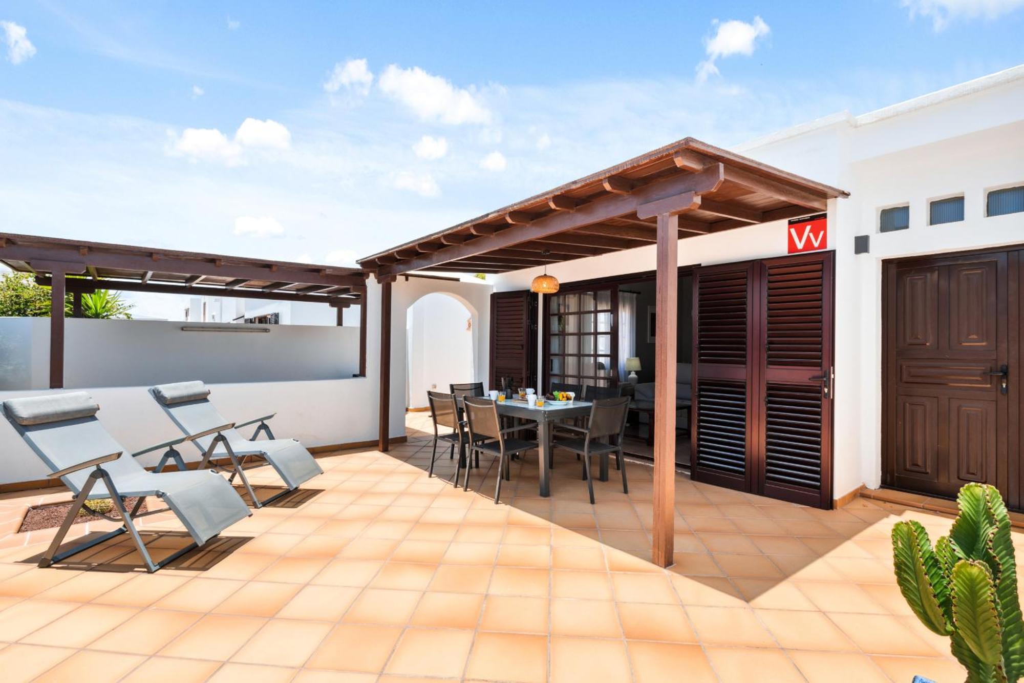 Rosa - Vipvipvillas * Arrecife (Lanzarote)