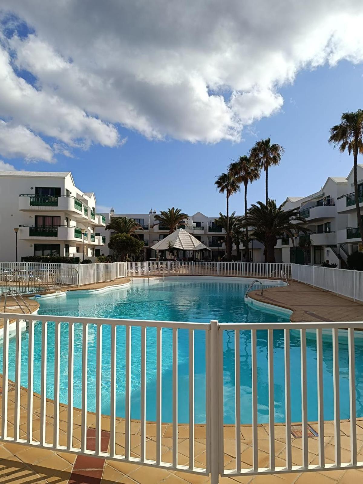 Puerta De Playa Apartamento Costa Teguise