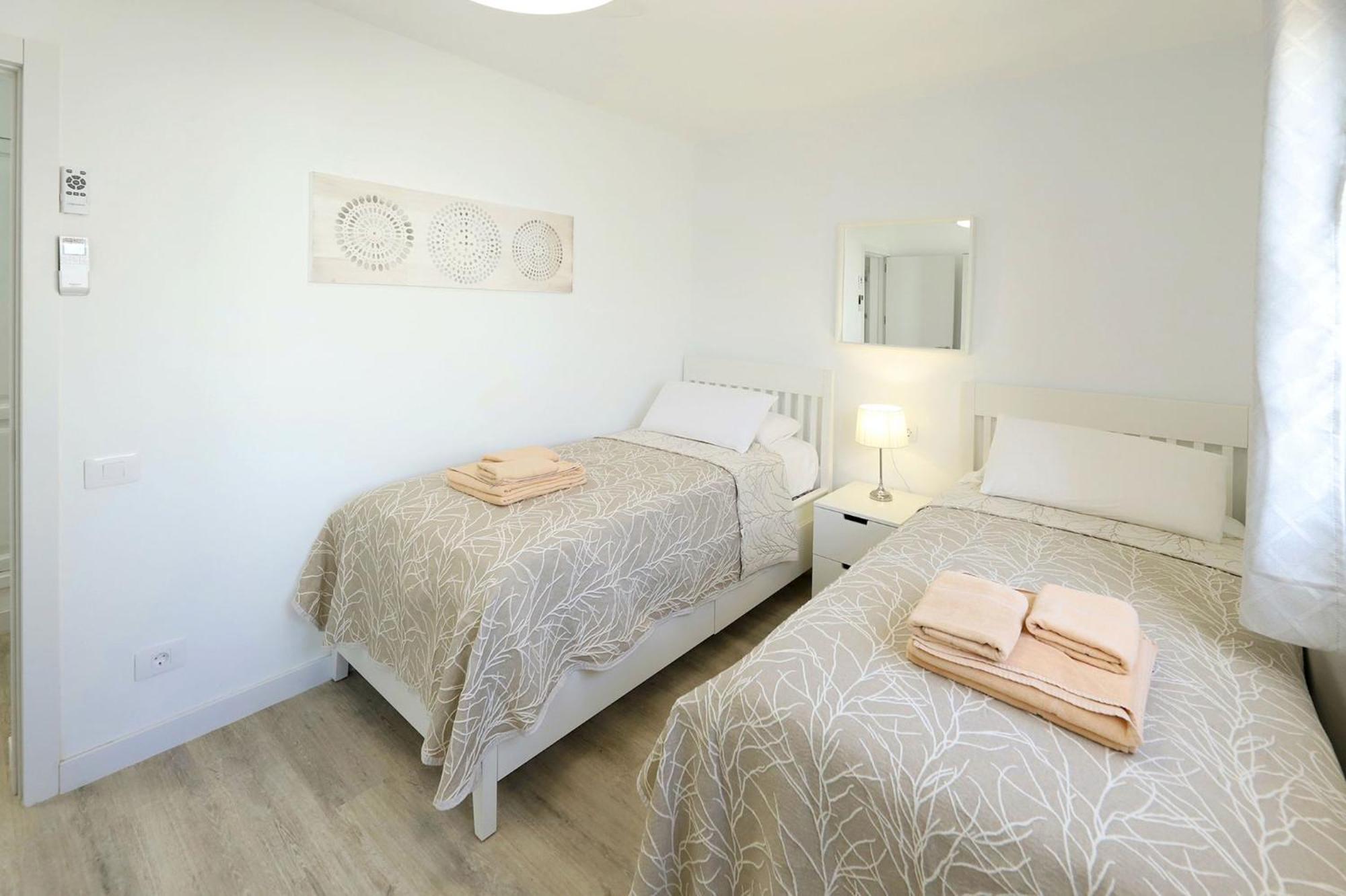 Graceful 5 Bedrooms Vega Del Carmen Distant Sea Views Villa *